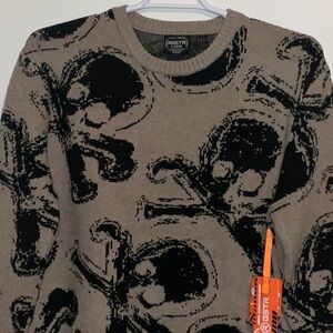 RGSTR TAN BLACK SKULL & BONES AOP POLYESTER CREW PULLOVER SWEATER SIZE L NWT NWT